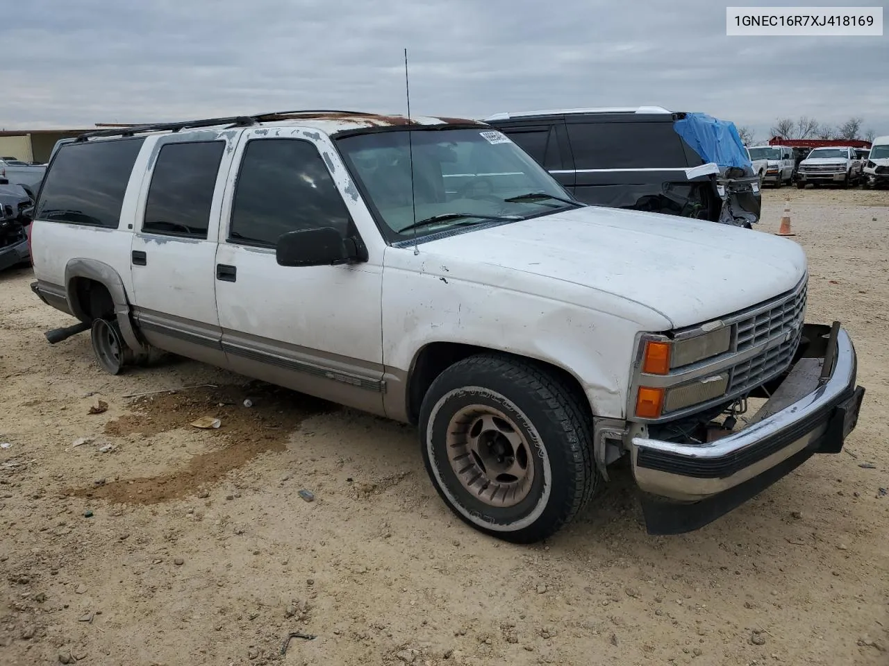 1999 Chevrolet Suburban C1500 VIN: 1GNEC16R7XJ418169 Lot: 88995495