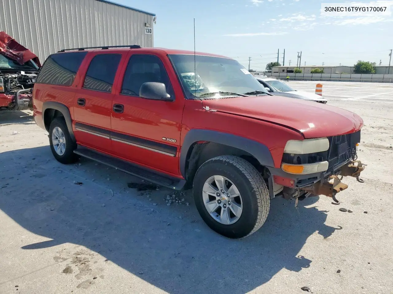 2000 Chevrolet Suburban C1500 VIN: 3GNEC16T9YG170067 Lot: 56919185