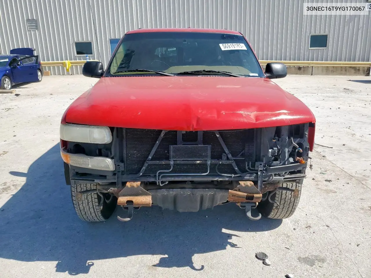 2000 Chevrolet Suburban C1500 VIN: 3GNEC16T9YG170067 Lot: 56919185