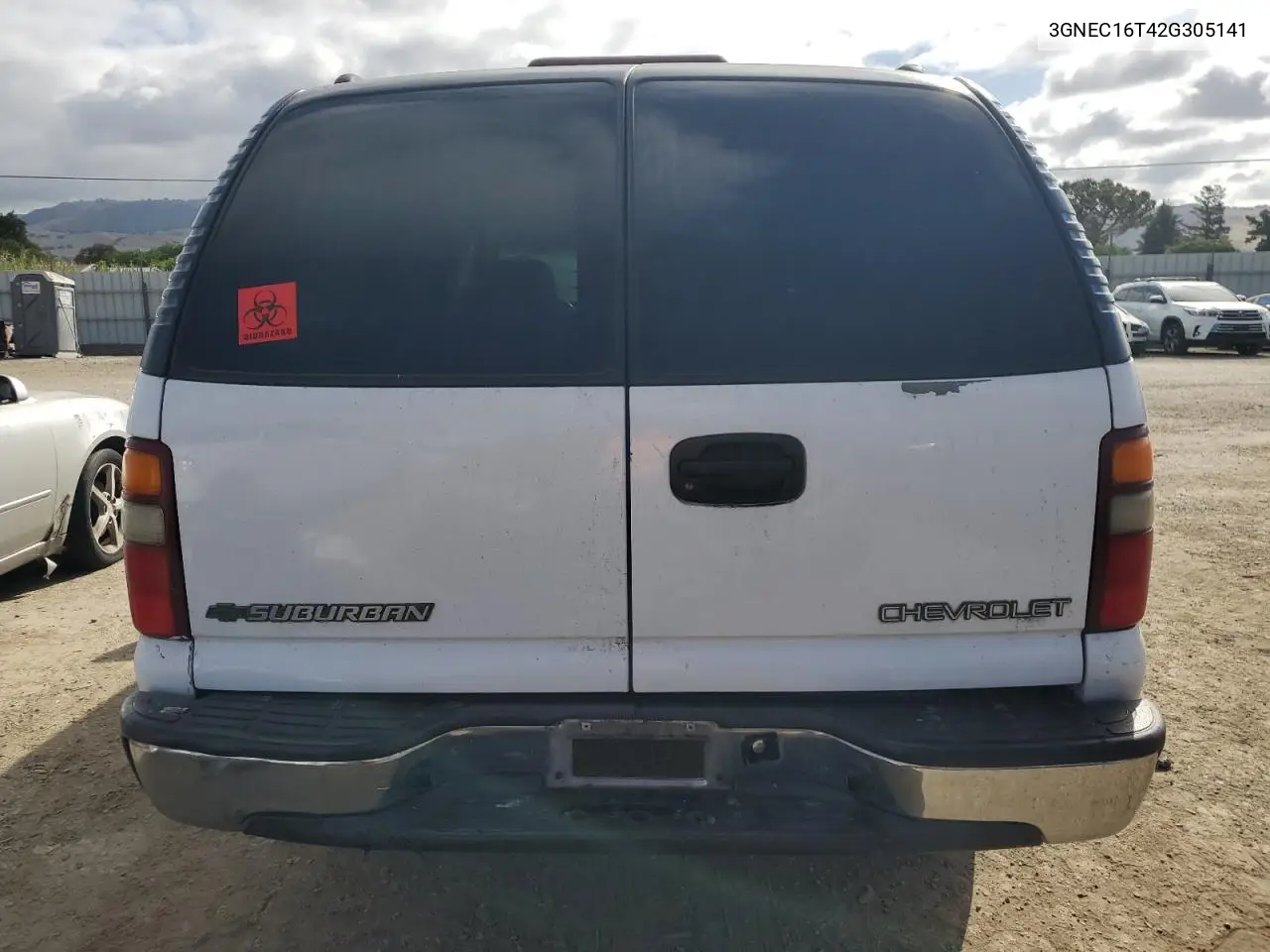 2002 Chevrolet Suburban C1500 VIN: 3GNEC16T42G305141 Lot: 56426805