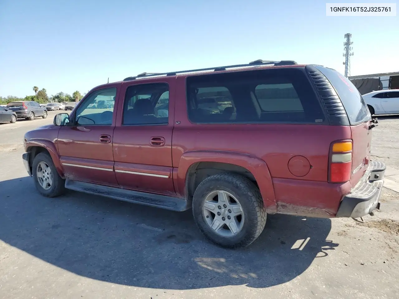 2002 Chevrolet Suburban K1500 VIN: 1GNFK16T52J325761 Lot: 60925735