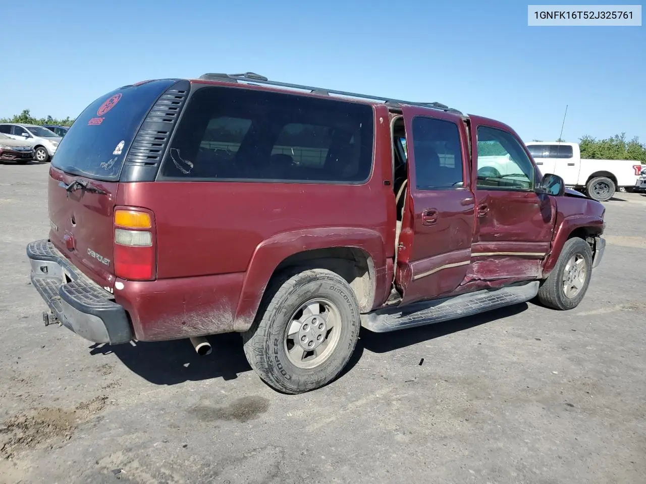 2002 Chevrolet Suburban K1500 VIN: 1GNFK16T52J325761 Lot: 60925735