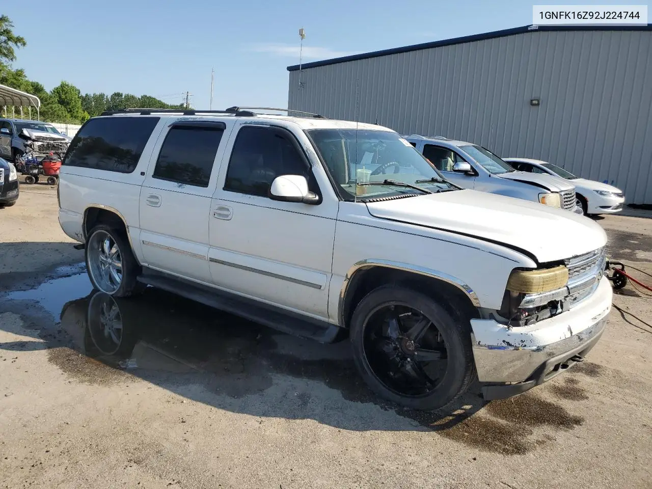 2002 Chevrolet Suburban K1500 VIN: 1GNFK16Z92J224744 Lot: 62101515