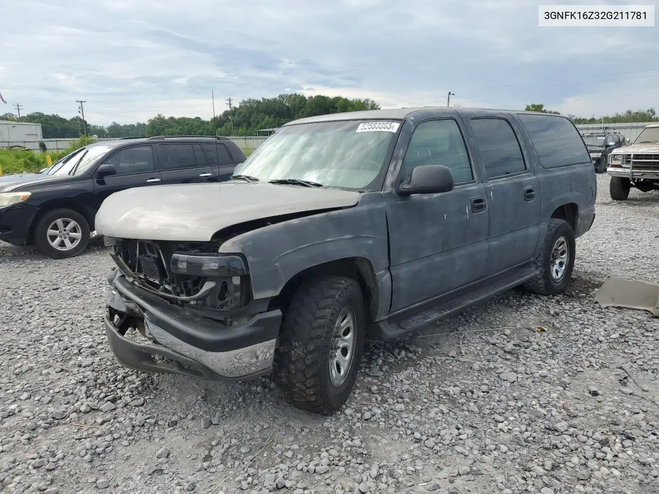 2002 Chevrolet Suburban K1500 VIN: 3GNFK16Z32G211781 Lot: 62583365