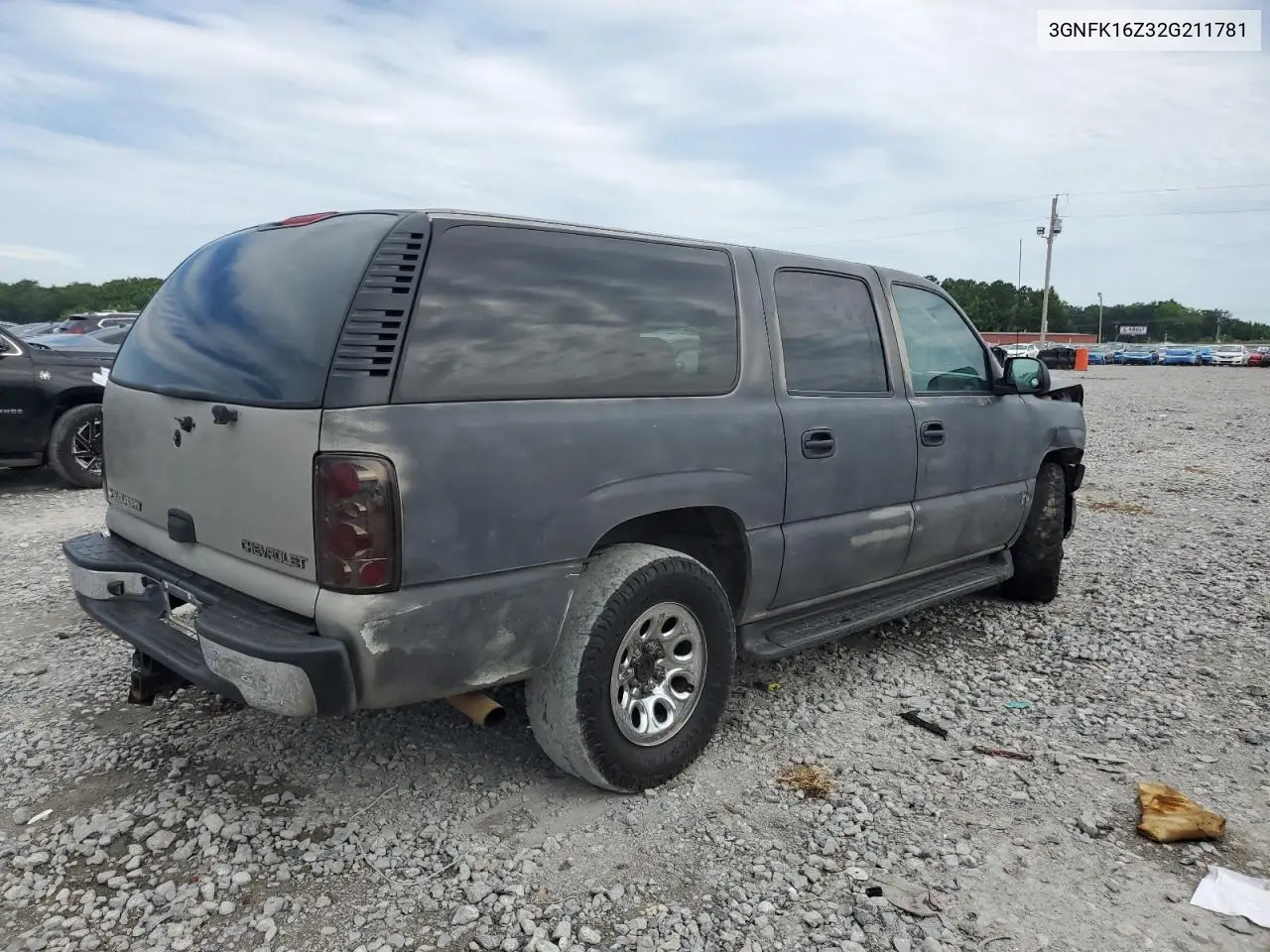 2002 Chevrolet Suburban K1500 VIN: 3GNFK16Z32G211781 Lot: 62583365