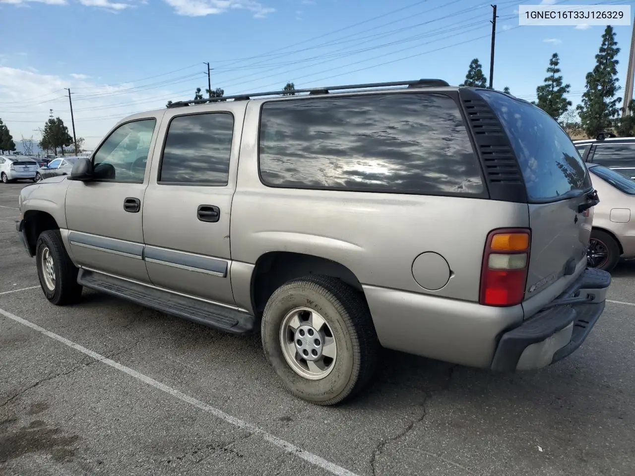 2003 Chevrolet Suburban C1500 VIN: 1GNEC16T33J126329 Lot: 47325335