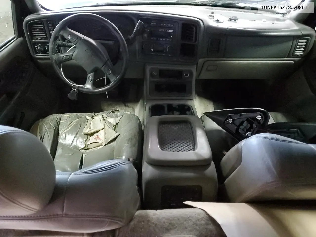 2003 Chevrolet Suburban K1500 VIN: 1GNFK16Z73J208611 Lot: 56168855
