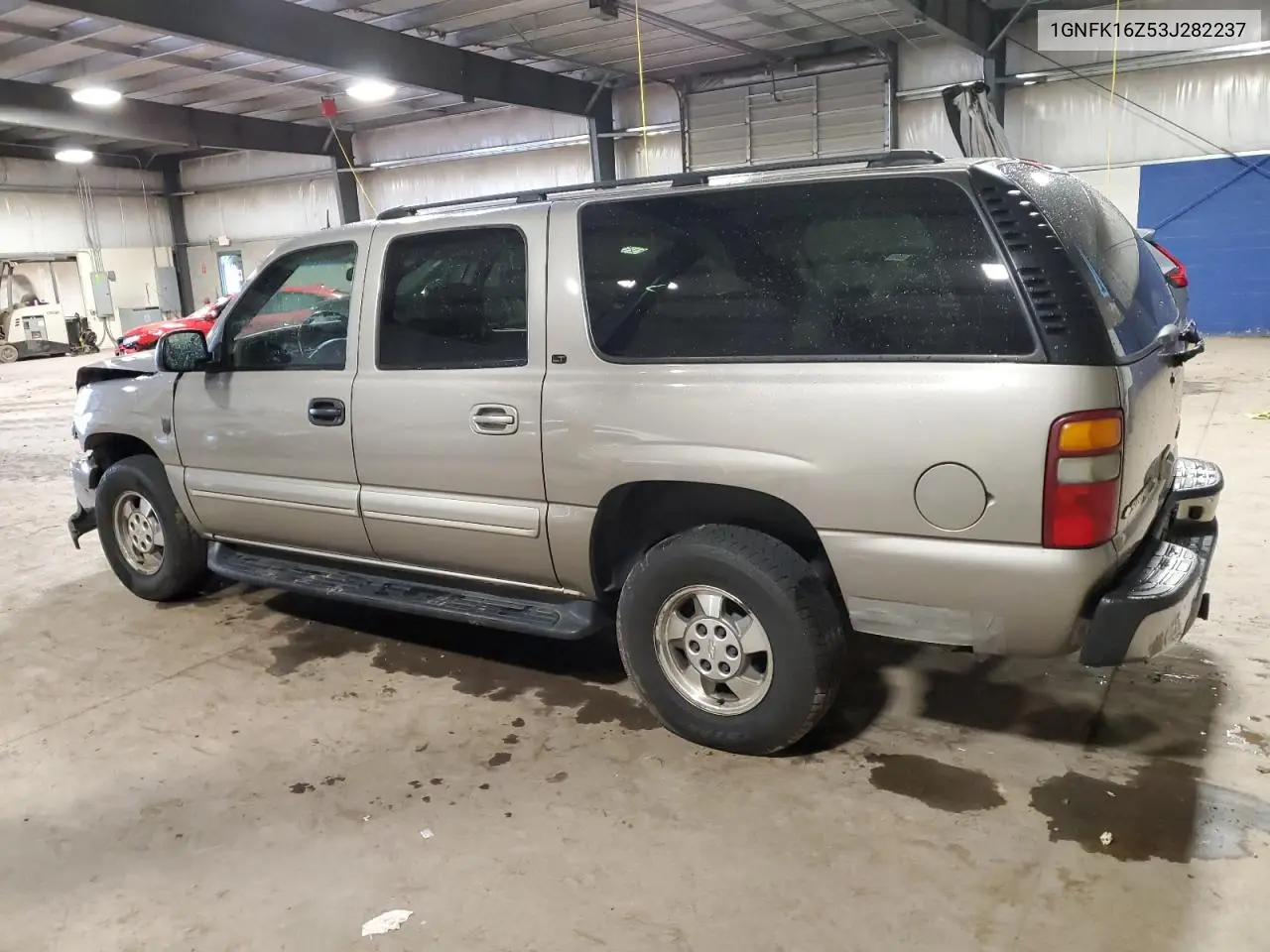 2003 Chevrolet Suburban K1500 VIN: 1GNFK16Z53J282237 Lot: 56275545