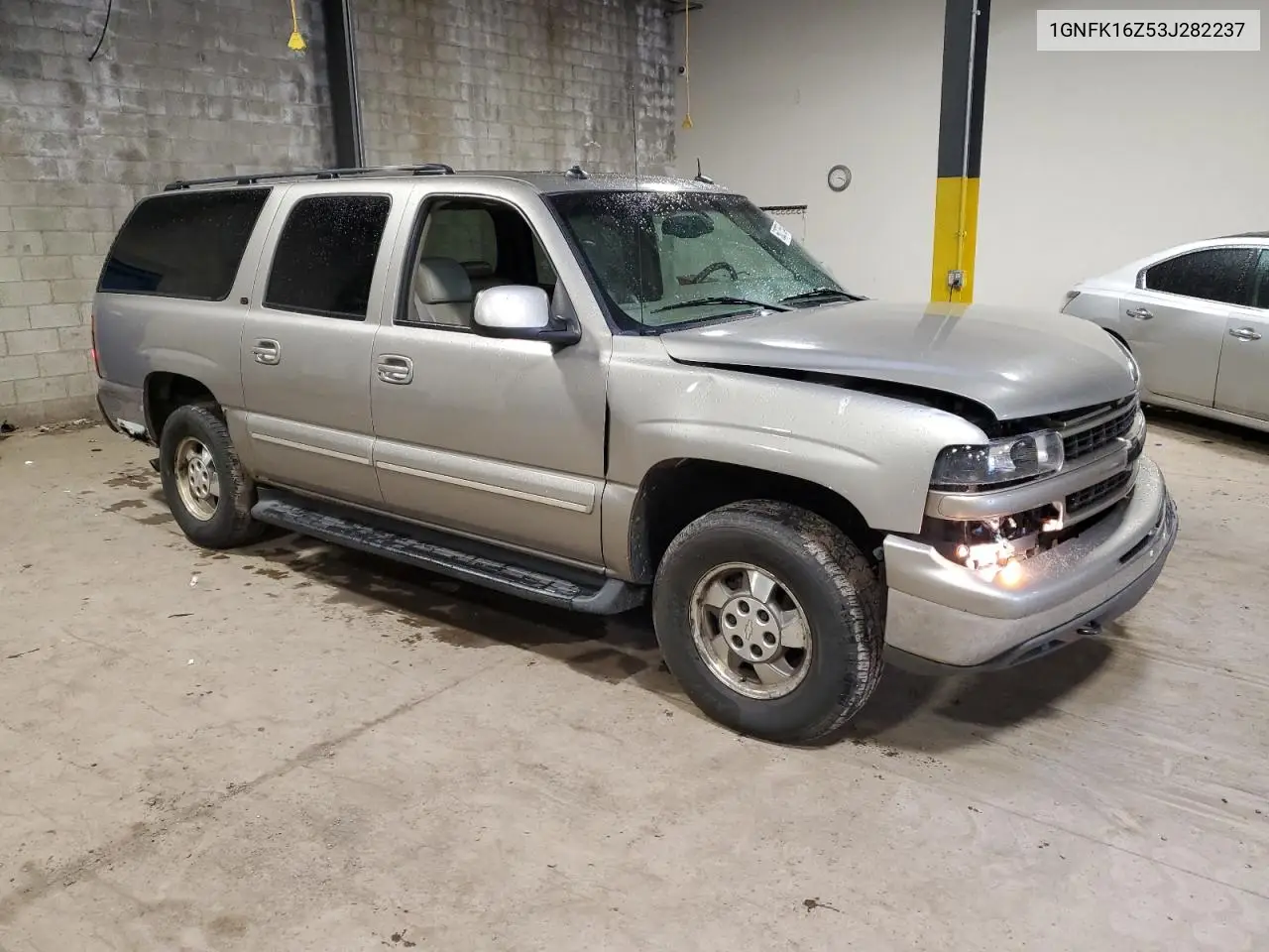 2003 Chevrolet Suburban K1500 VIN: 1GNFK16Z53J282237 Lot: 56275545