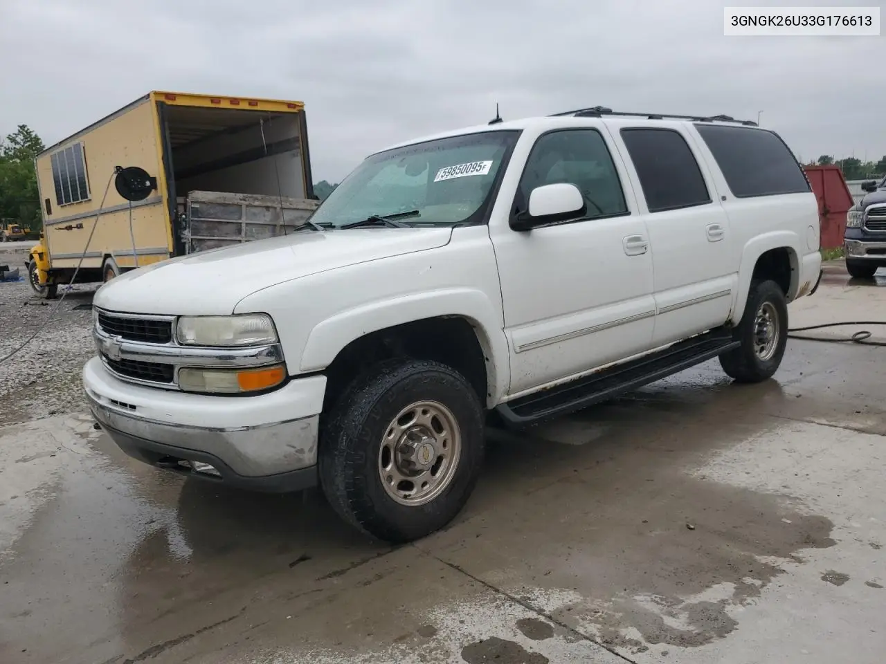 2003 Chevrolet Suburban K2500 VIN: 3GNGK26U33G176613 Lot: 59850095