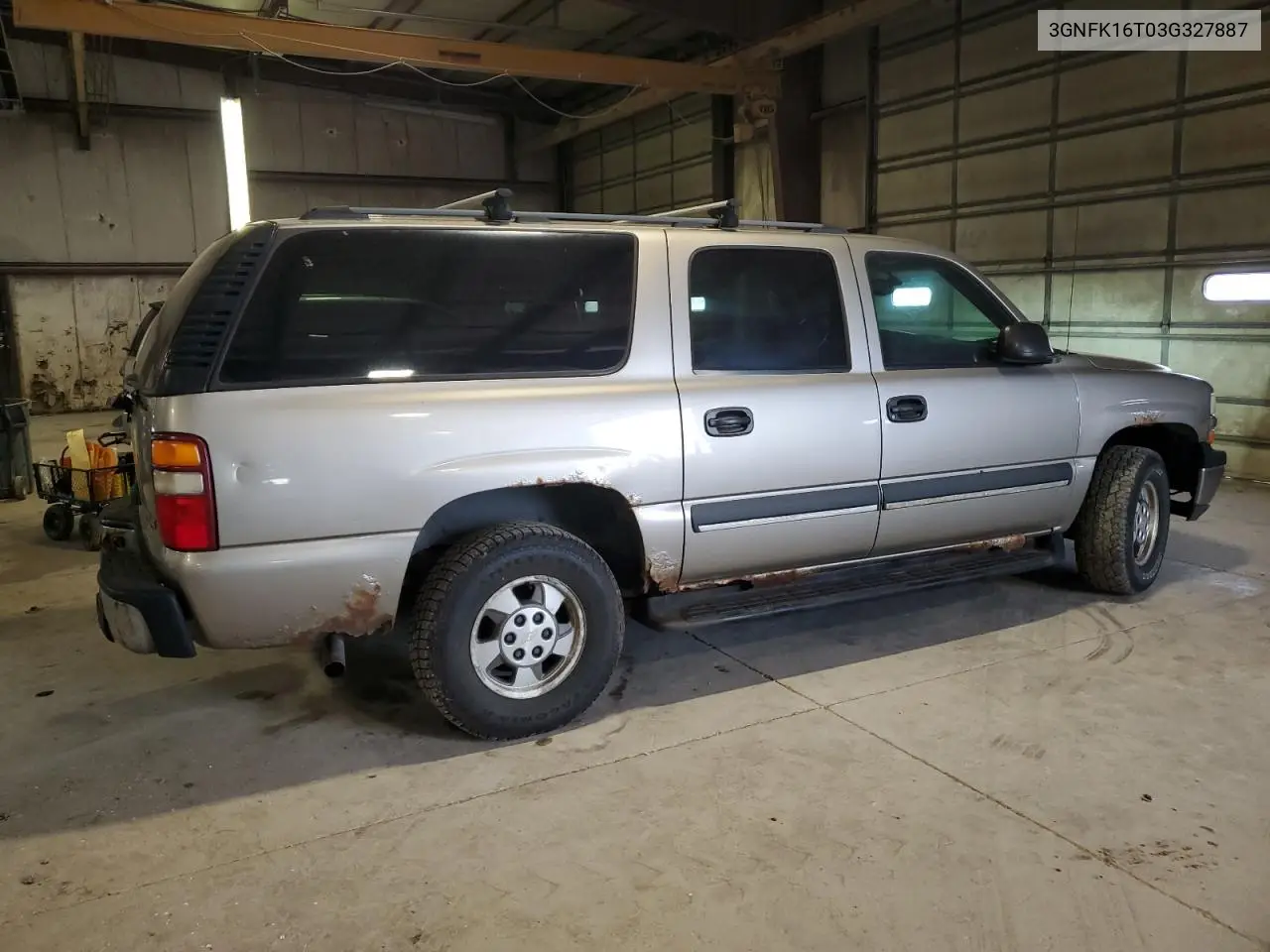 2003 Chevrolet Suburban K1500 VIN: 3GNFK16T03G327887 Lot: 61467165