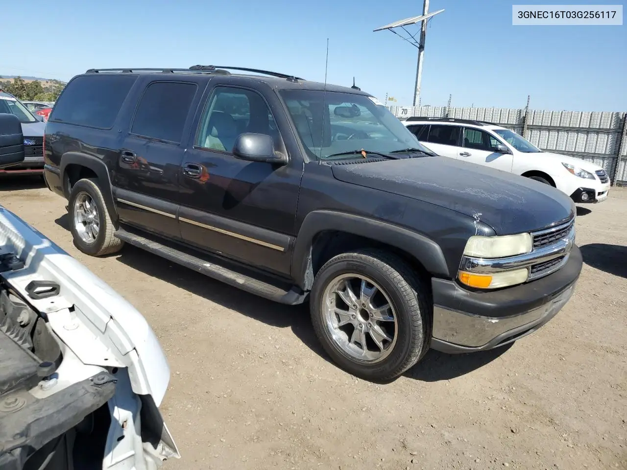 2003 Chevrolet Suburban C1500 VIN: 3GNEC16T03G256117 Lot: 62391405