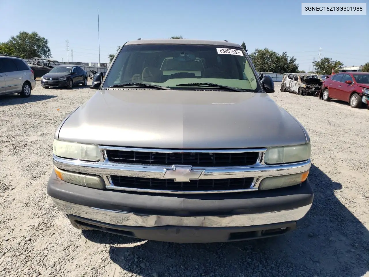 2003 Chevrolet Suburban C1500 VIN: 3GNEC16Z13G301988 Lot: 63067535