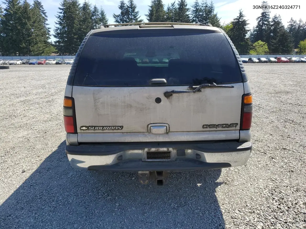 2004 Chevrolet Suburban K1500 VIN: 3GNFK16Z24G324771 Lot: 55227025