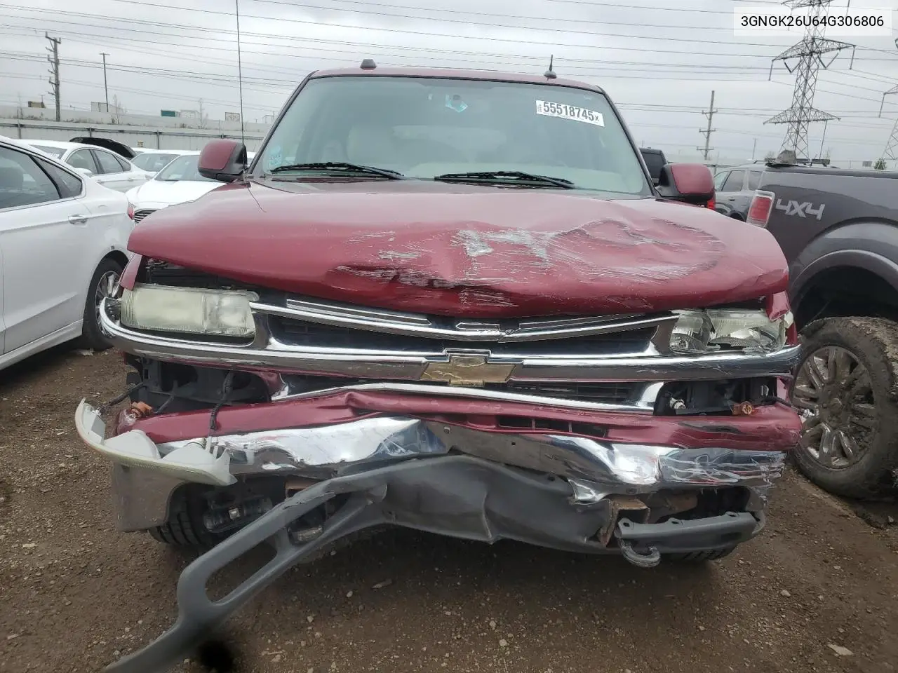 2004 Chevrolet Suburban K2500 VIN: 3GNGK26U64G306806 Lot: 55518745