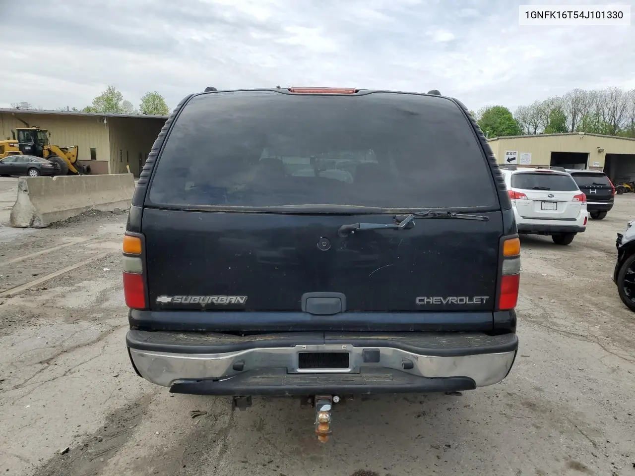 2004 Chevrolet Suburban K1500 VIN: 1GNFK16T54J101330 Lot: 55530315