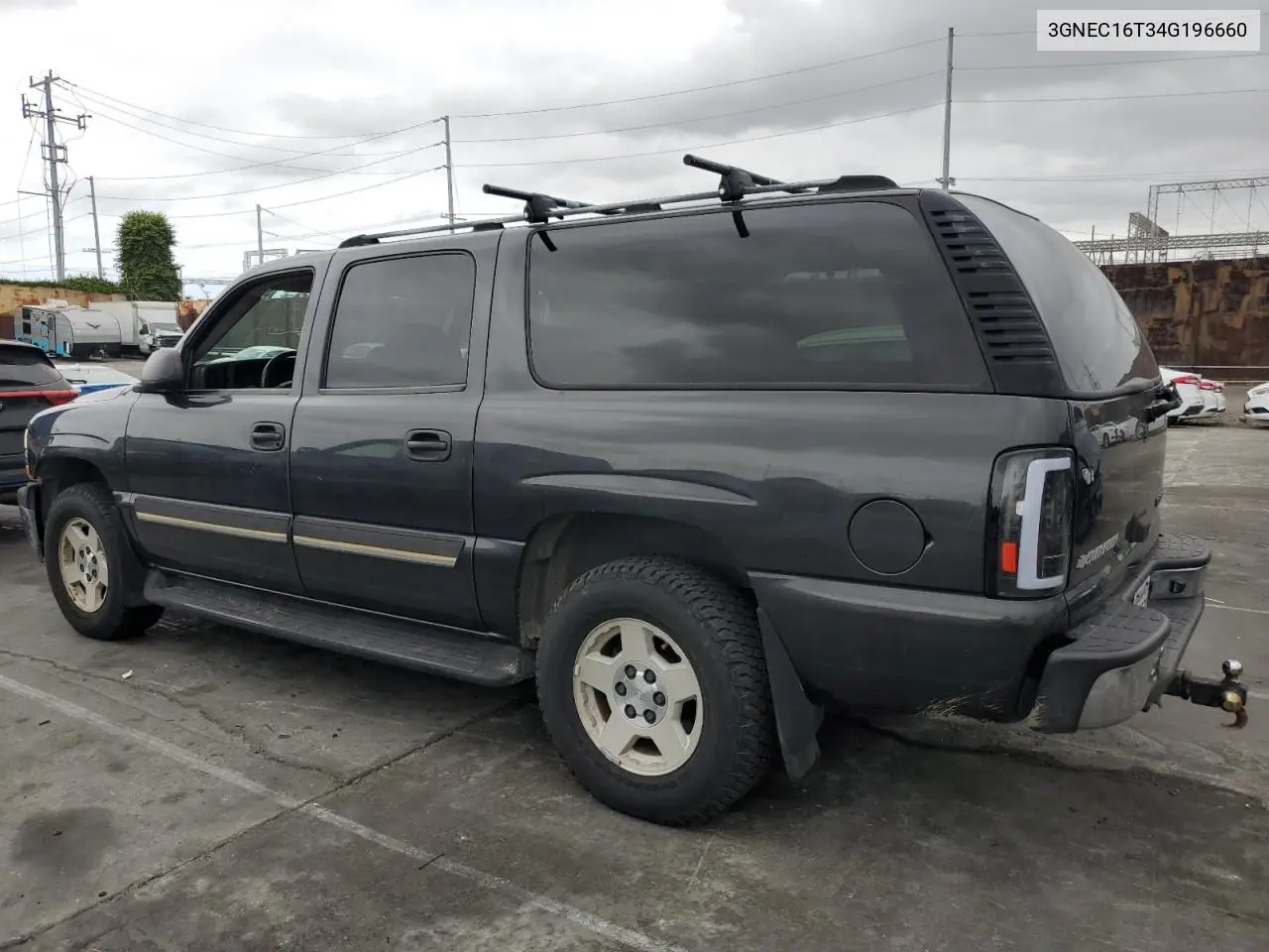2004 Chevrolet Suburban C1500 VIN: 3GNEC16T34G196660 Lot: 55841965