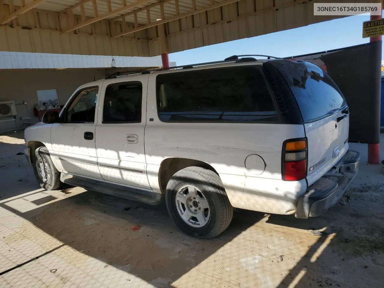 2004 Chevrolet Suburban C1500 VIN: 3GNEC16T34G185769 Lot: 56181735