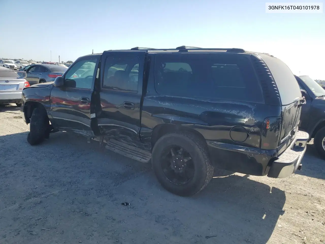 2004 Chevrolet Suburban K1500 VIN: 3GNFK16T04G101978 Lot: 61268635