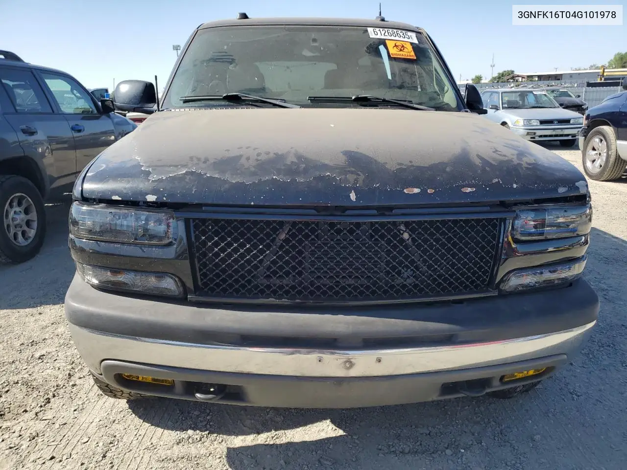 2004 Chevrolet Suburban K1500 VIN: 3GNFK16T04G101978 Lot: 61268635