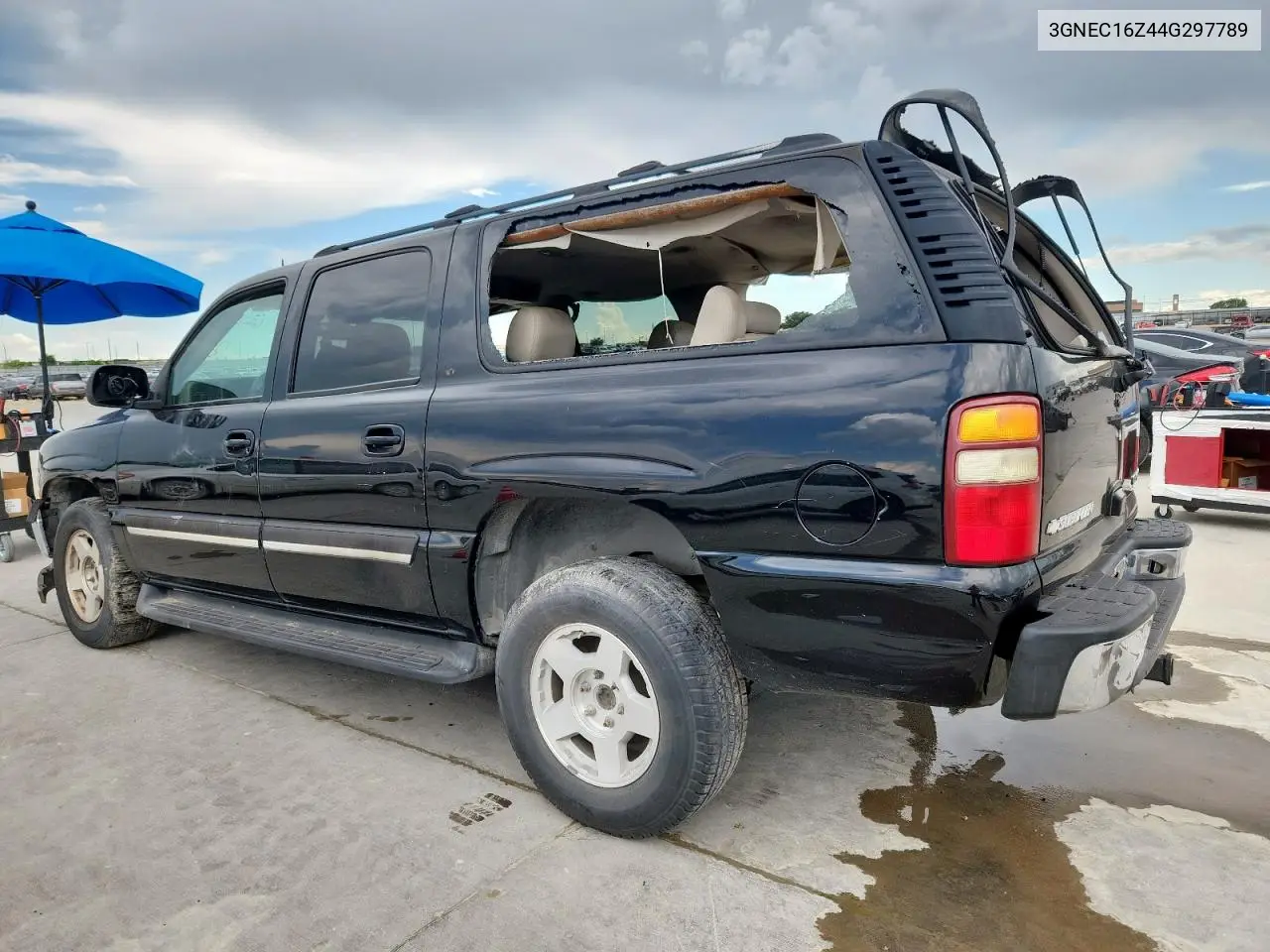2004 Chevrolet Suburban C1500 VIN: 3GNEC16Z44G297789 Lot: 62723935