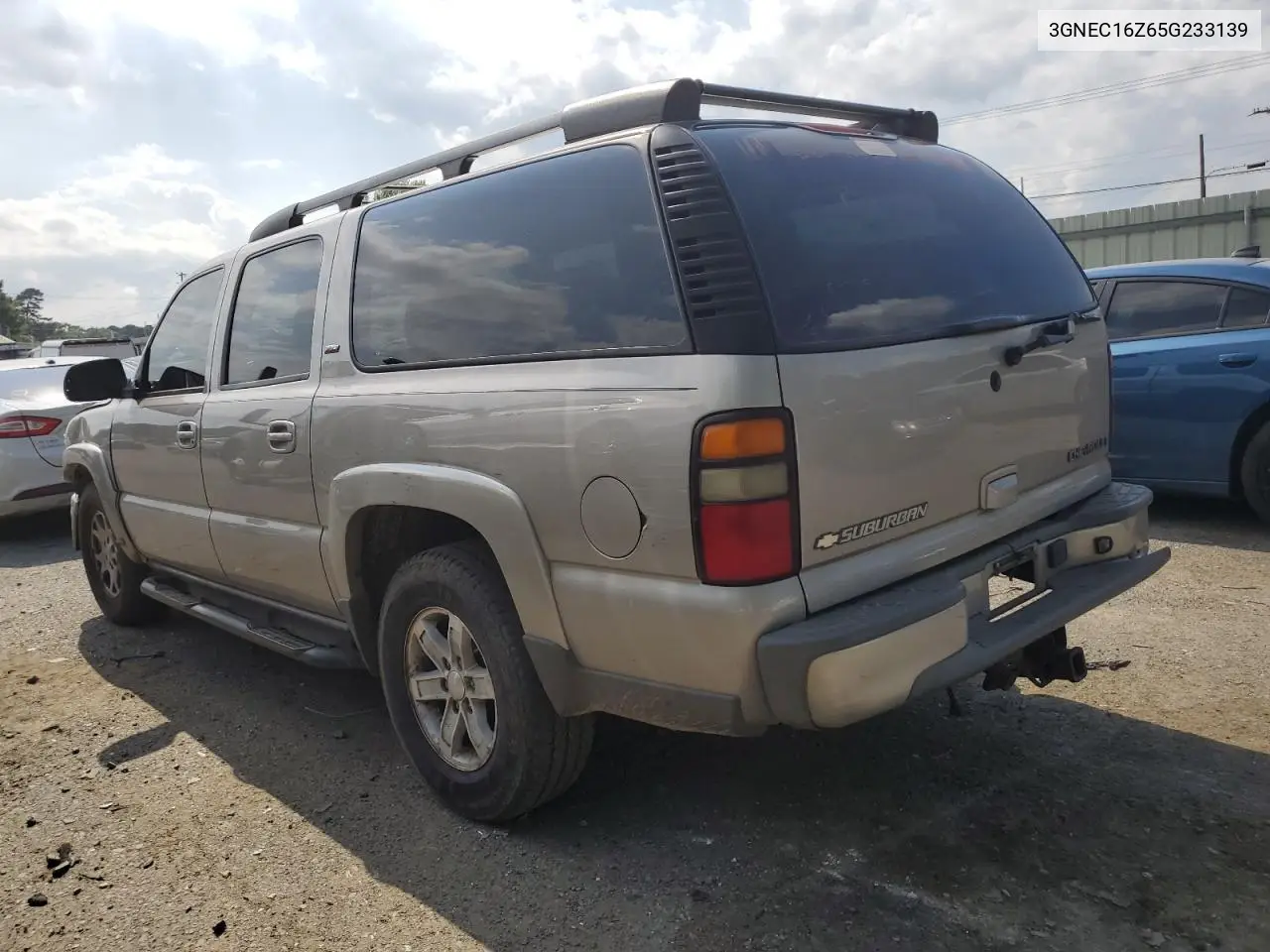 2005 Chevrolet Suburban C1500 VIN: 3GNEC16Z65G233139 Lot: 52159534