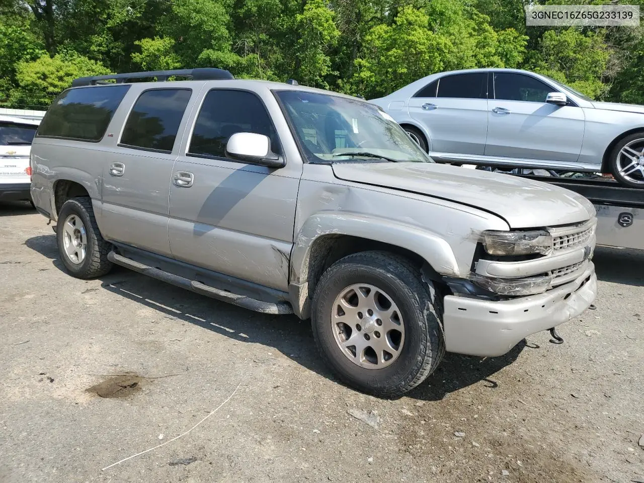 2005 Chevrolet Suburban C1500 VIN: 3GNEC16Z65G233139 Lot: 52159534