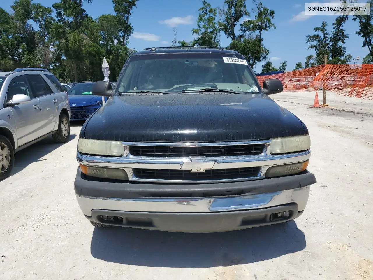 2005 Chevrolet Suburban C1500 VIN: 3GNEC16Z05G125017 Lot: 55200845