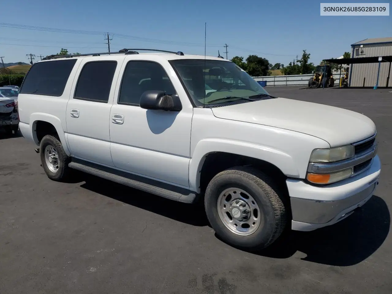 2005 Chevrolet Suburban K2500 VIN: 3GNGK26U85G283109 Lot: 55499715
