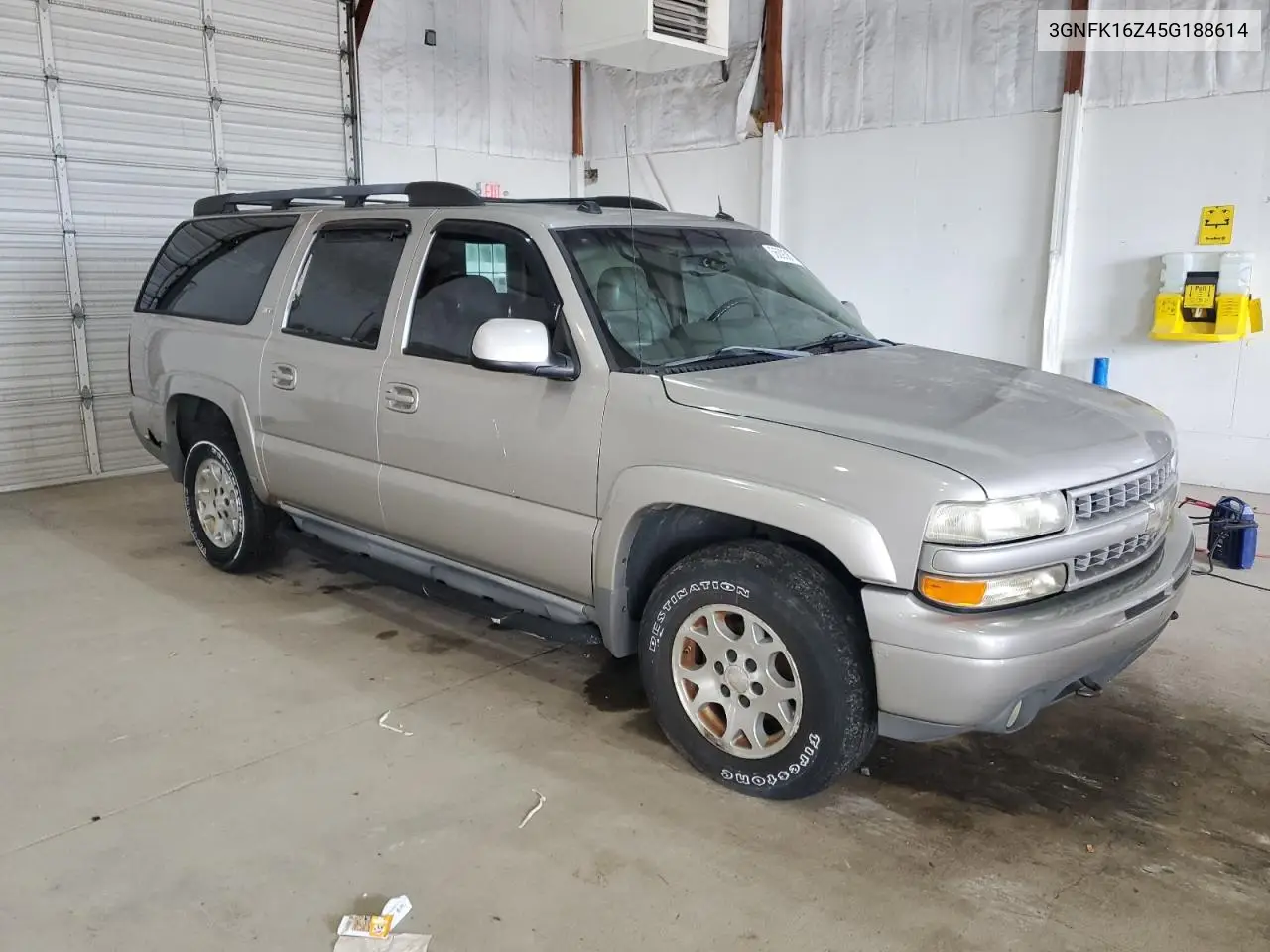 2005 Chevrolet Suburban K1500 VIN: 3GNFK16Z45G188614 Lot: 56093675