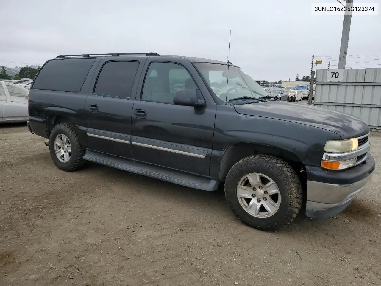 2005 Chevrolet Suburban C1500 VIN: 3GNEC16Z35G123374 Lot: 62396585
