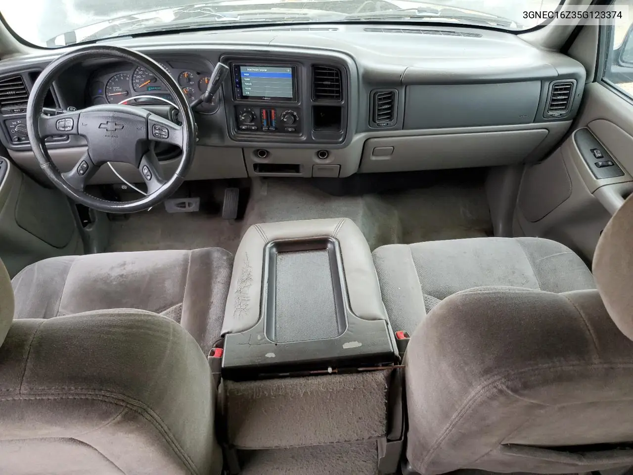 2005 Chevrolet Suburban C1500 VIN: 3GNEC16Z35G123374 Lot: 62396585