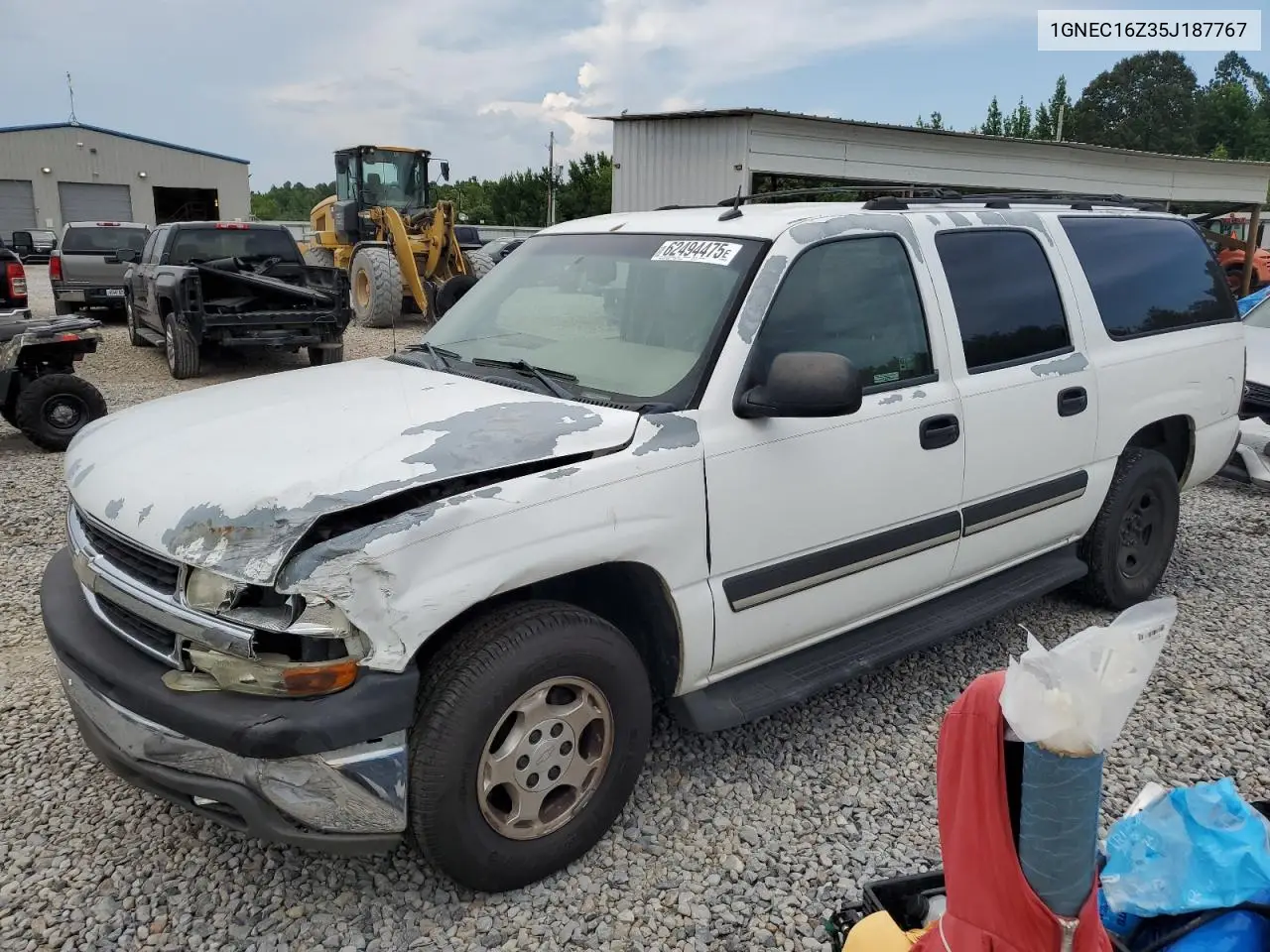 2005 Chevrolet Suburban C1500 VIN: 1GNEC16Z35J187767 Lot: 62494475