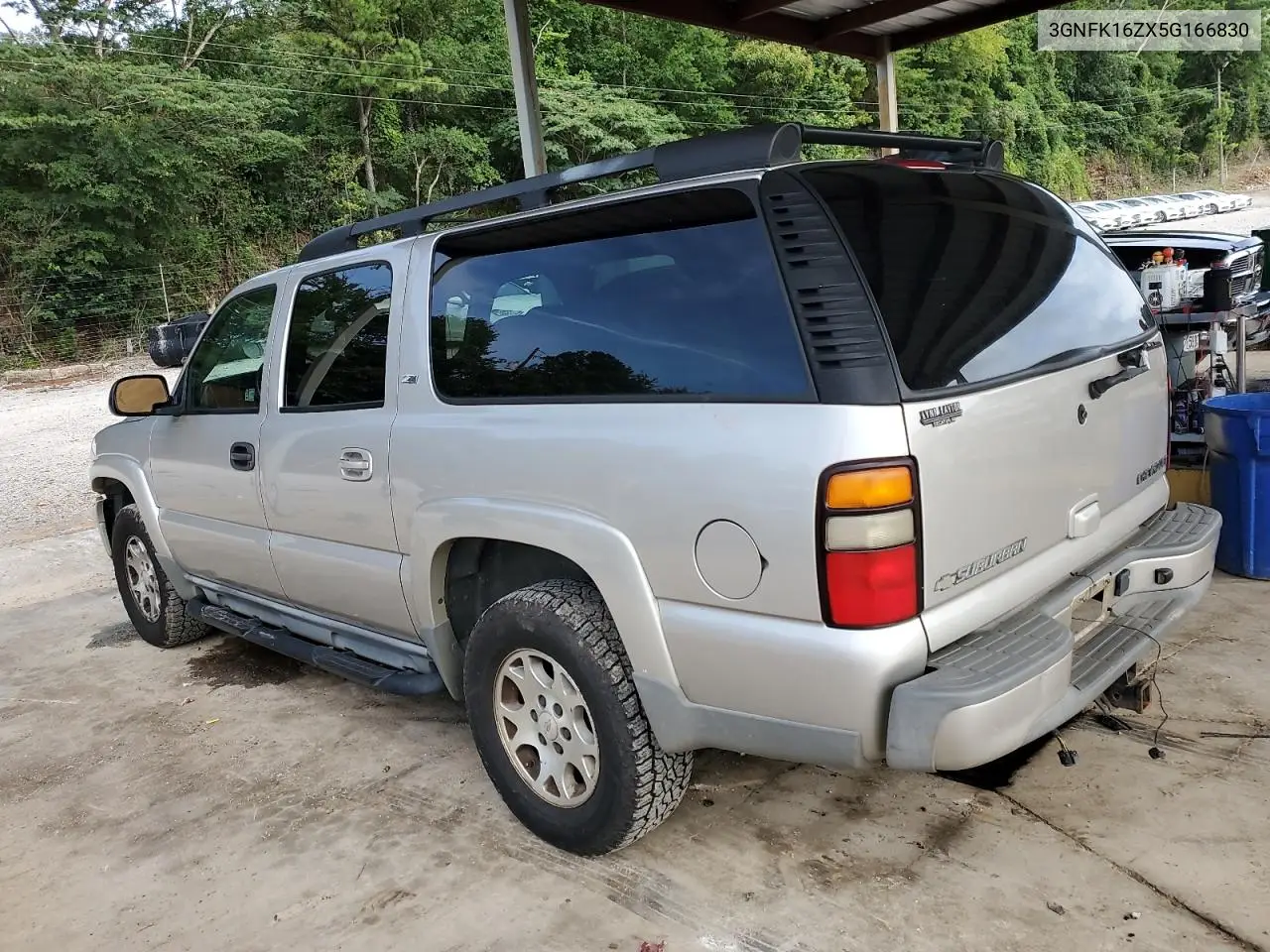 2005 Chevrolet Suburban K1500 VIN: 3GNFK16ZX5G166830 Lot: 62769755
