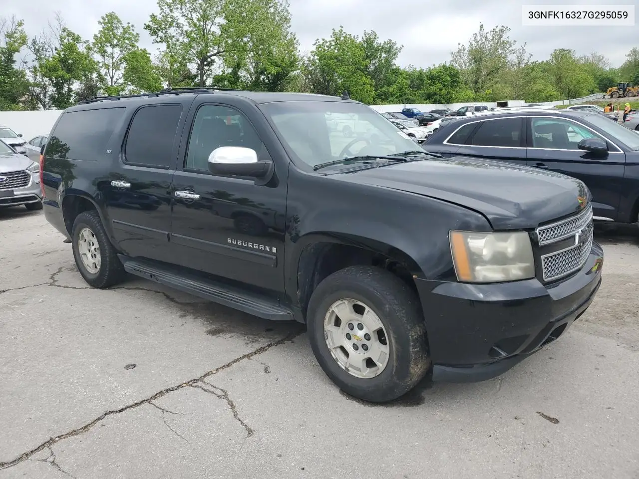 2007 Chevrolet Suburban K1500 VIN: 3GNFK16327G295059 Lot: 56594335