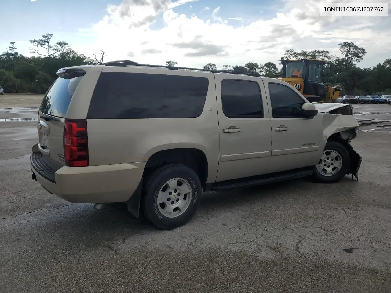 2007 Chevrolet Suburban K1500 VIN: 1GNFK16367J237762 Lot: 58504085