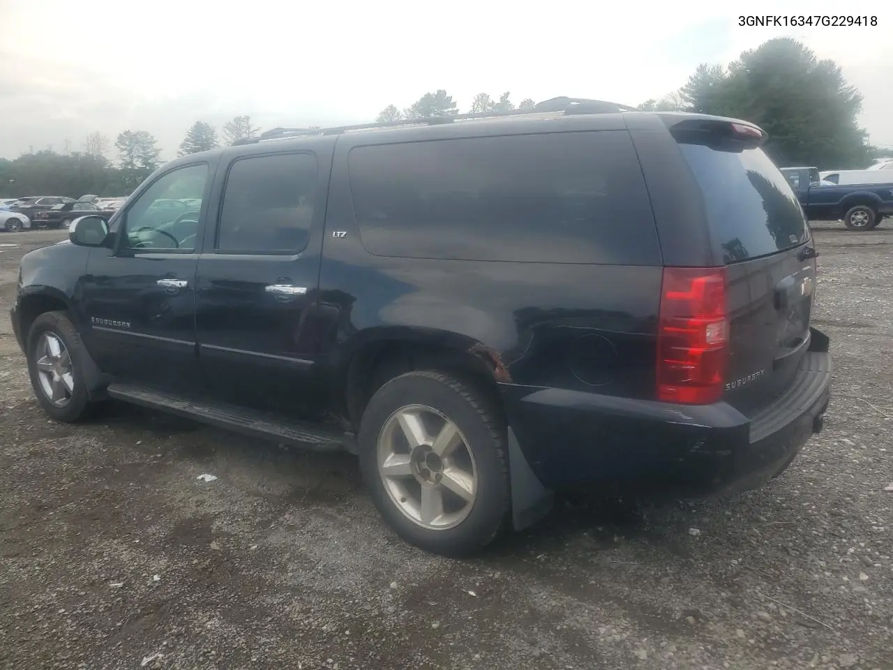 2007 Chevrolet Suburban K1500 VIN: 3GNFK16347G229418 Lot: 62221575