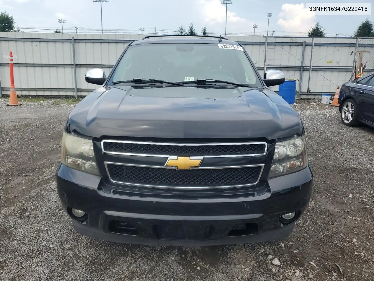 2007 Chevrolet Suburban K1500 VIN: 3GNFK16347G229418 Lot: 62221575