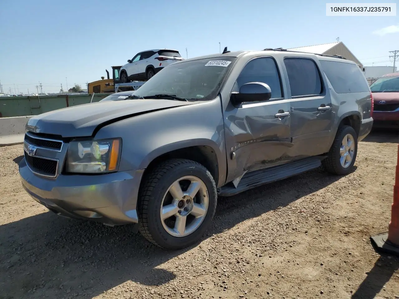 2007 Chevrolet Suburban K1500 VIN: 1GNFK16337J235791 Lot: 62310245