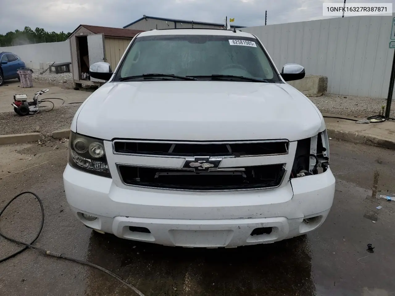 2007 Chevrolet Suburban K1500 VIN: 1GNFK16327R387871 Lot: 62581985