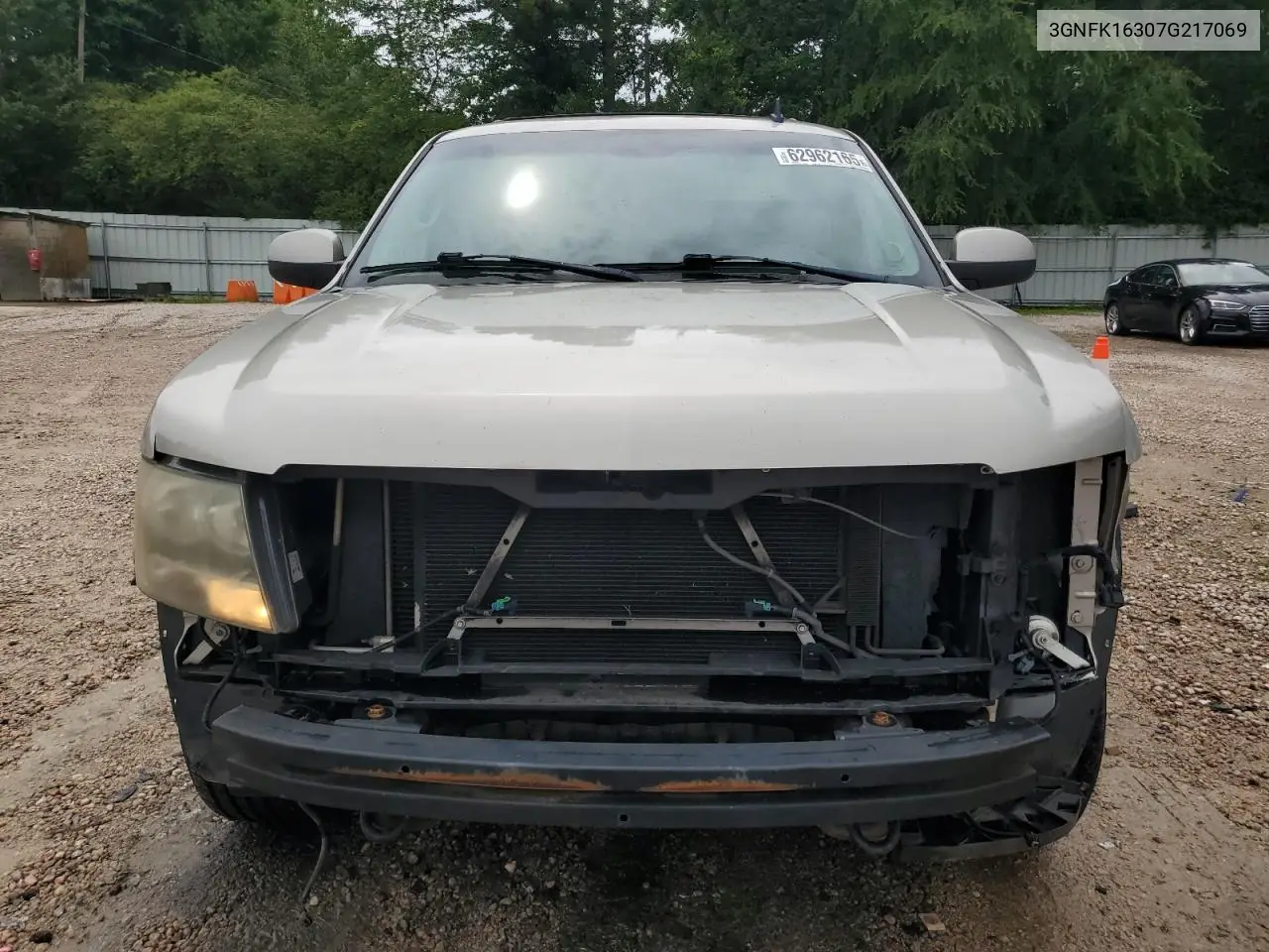 2007 Chevrolet Suburban K1500 VIN: 3GNFK16307G217069 Lot: 62962165