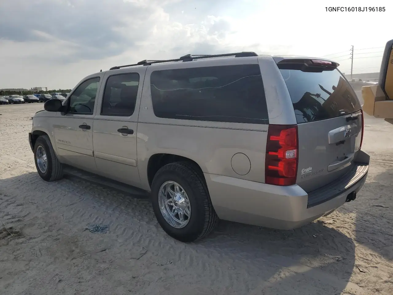 2008 Chevrolet Suburban C1500 Ls VIN: 1GNFC16018J196185 Lot: 60878145
