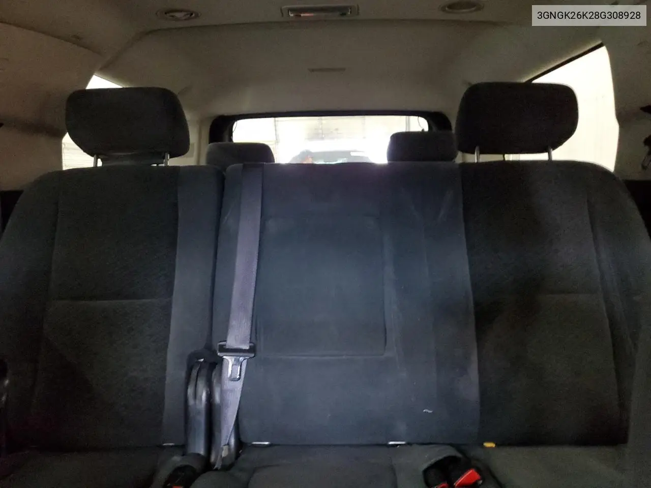 2008 Chevrolet Suburban K2500 VIN: 3GNGK26K28G308928 Lot: 61961215
