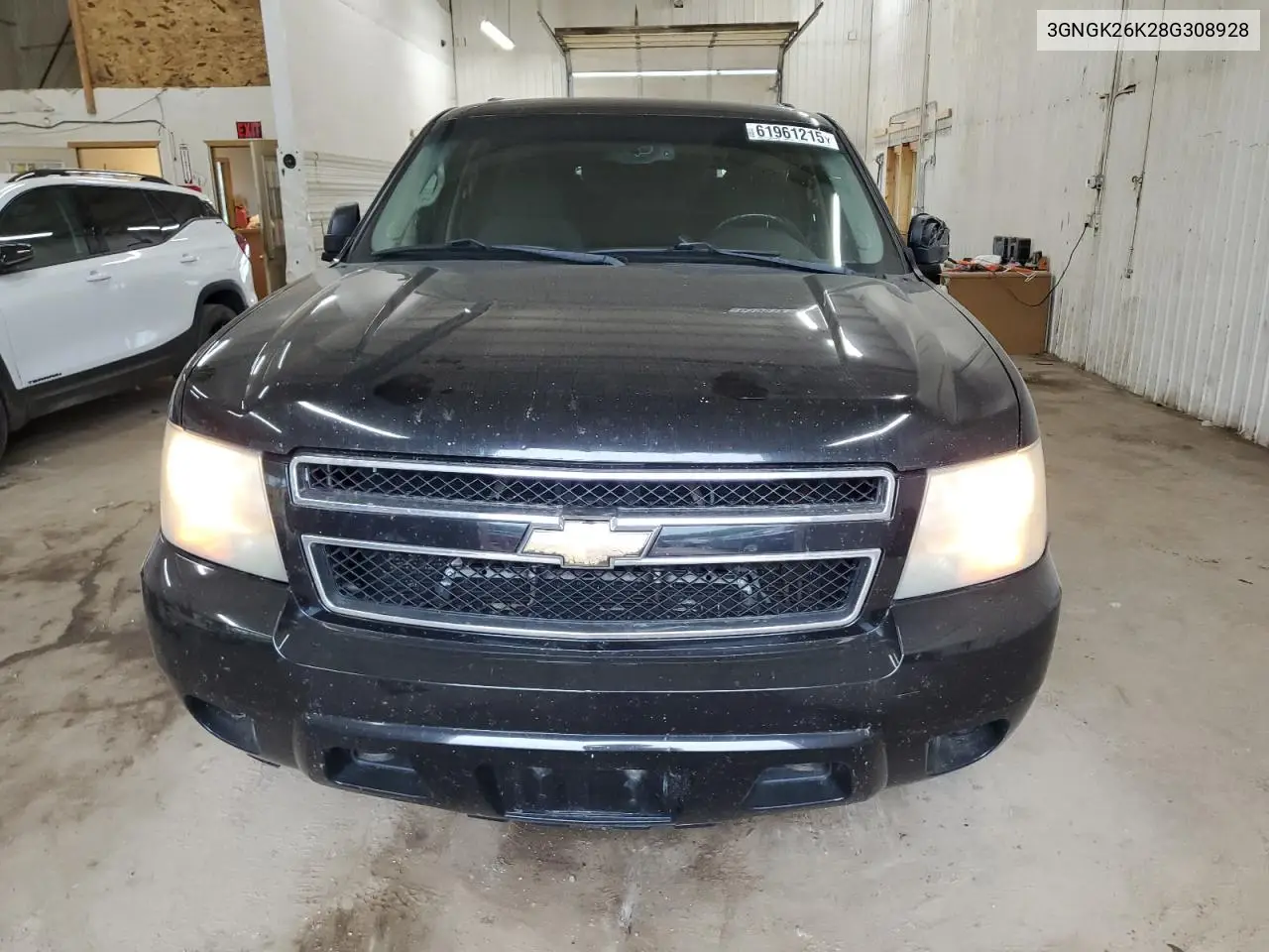 2008 Chevrolet Suburban K2500 VIN: 3GNGK26K28G308928 Lot: 61961215