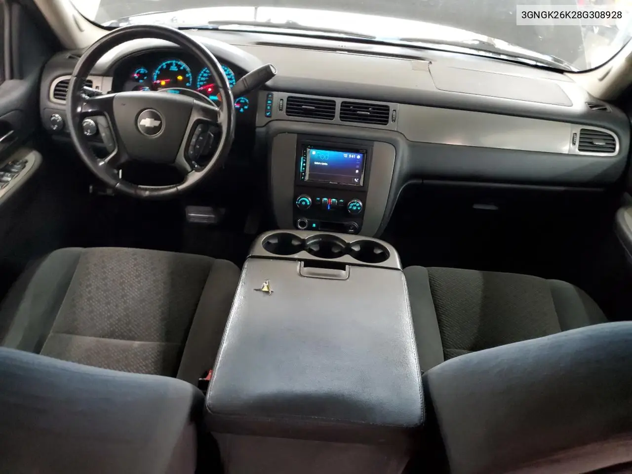 2008 Chevrolet Suburban K2500 VIN: 3GNGK26K28G308928 Lot: 61961215