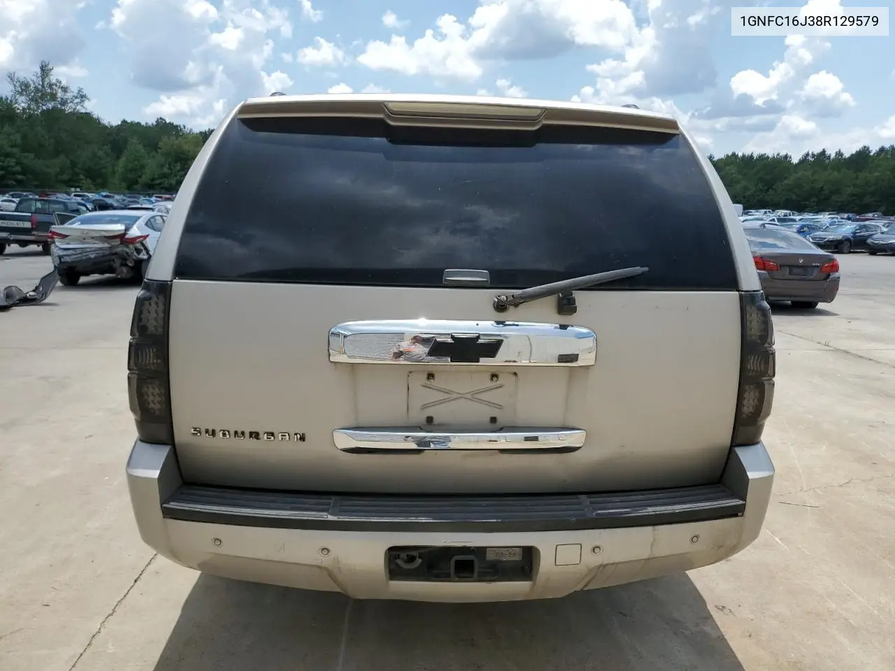 2008 Chevrolet Suburban C1500 Ls VIN: 1GNFC16J38R129579 Lot: 62200415