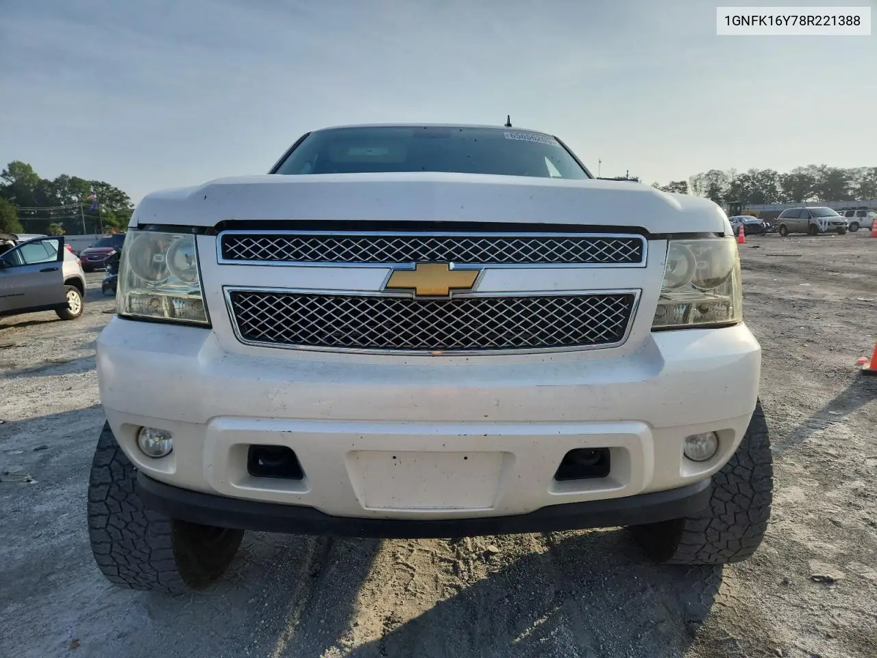 1gnfk16y78r221388 1GNFK16Y78R221388 2008 Chevrolet Suburban K1500 Ls