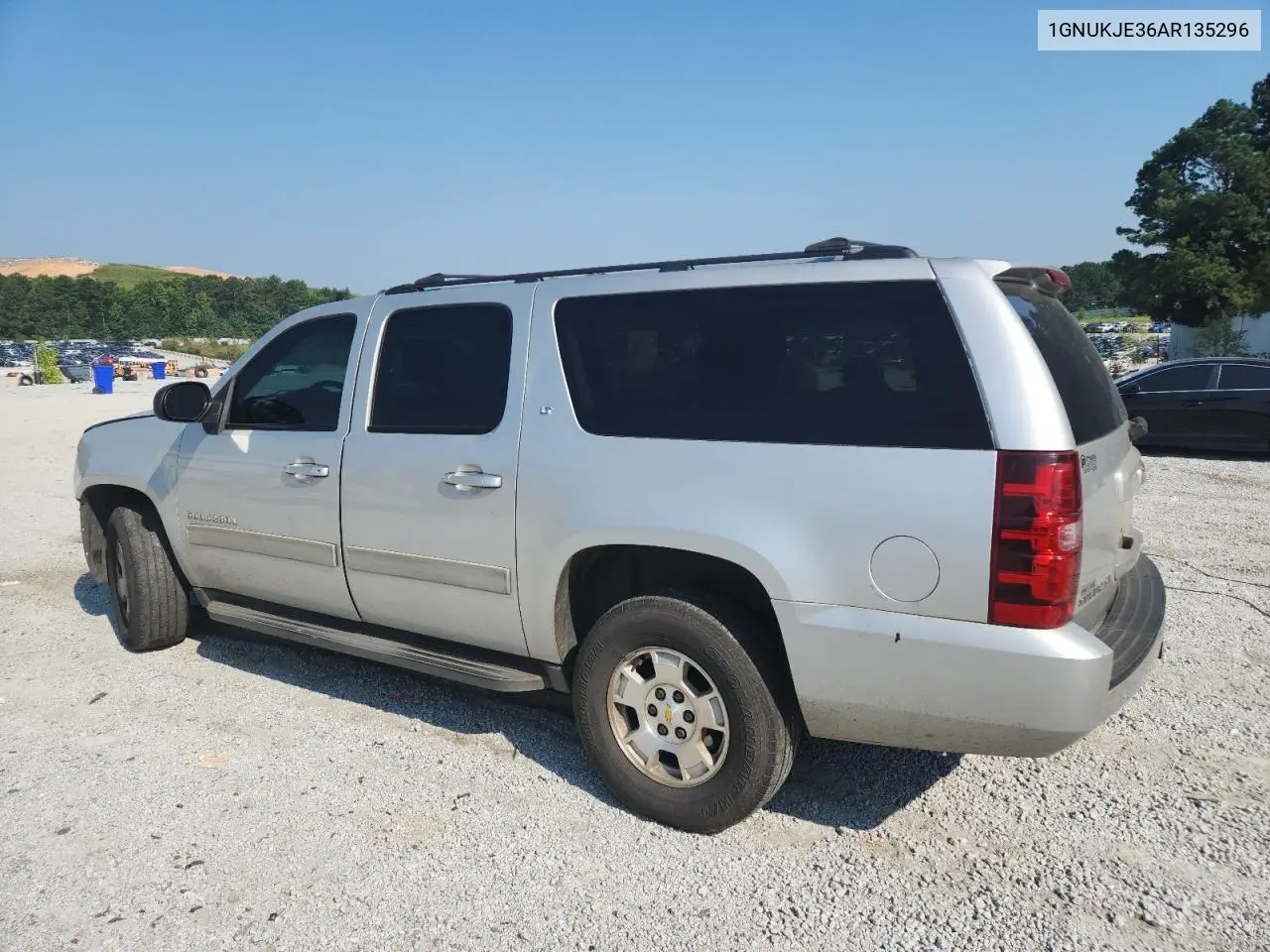 2010 Chevrolet Suburban K1500 Lt VIN: 1GNUKJE36AR135296 Lot: 60987135