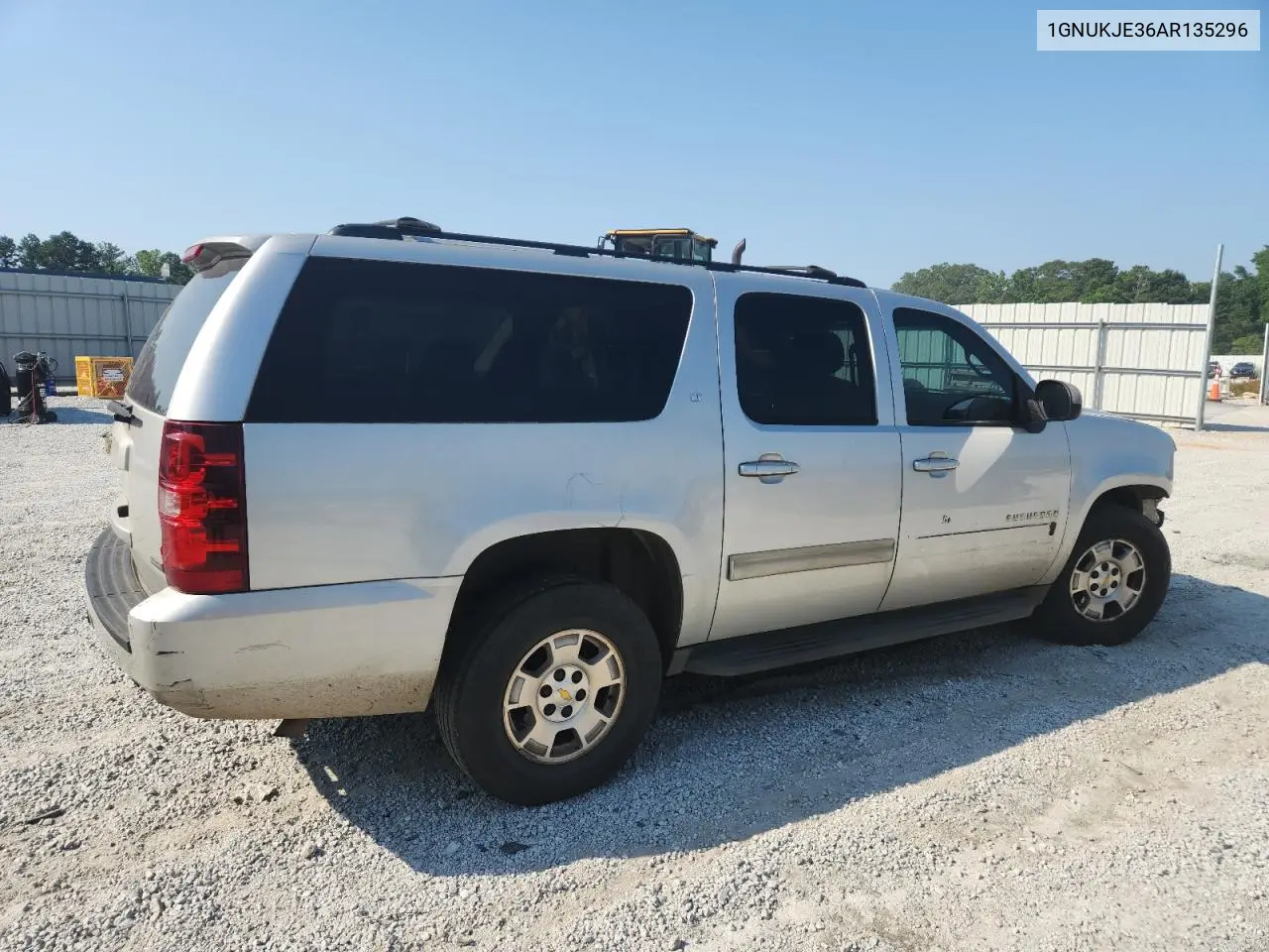2010 Chevrolet Suburban K1500 Lt VIN: 1GNUKJE36AR135296 Lot: 60987135