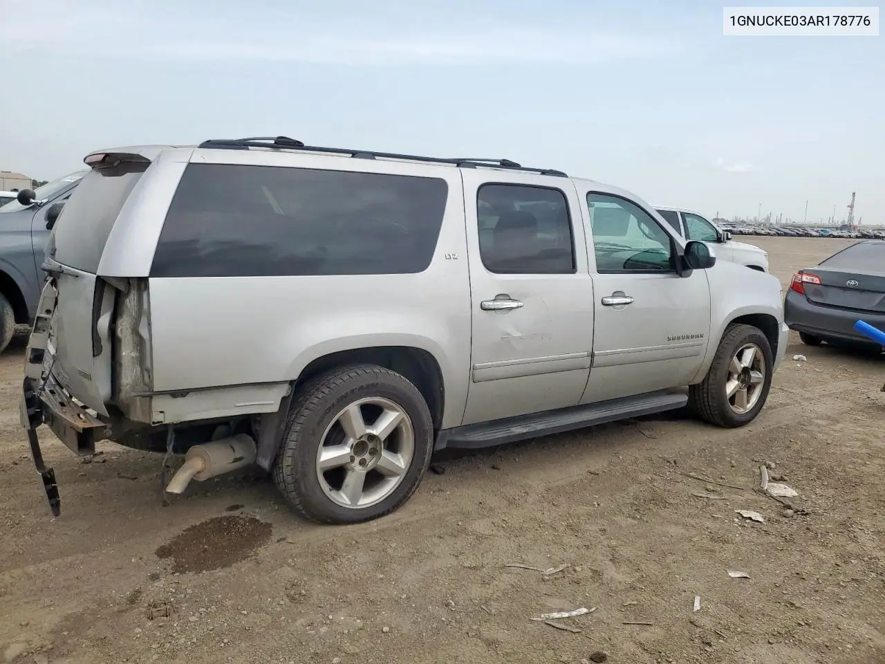 2010 Chevrolet Suburban C1500 Ltz VIN: 1GNUCKE03AR178776 Lot: 61622815